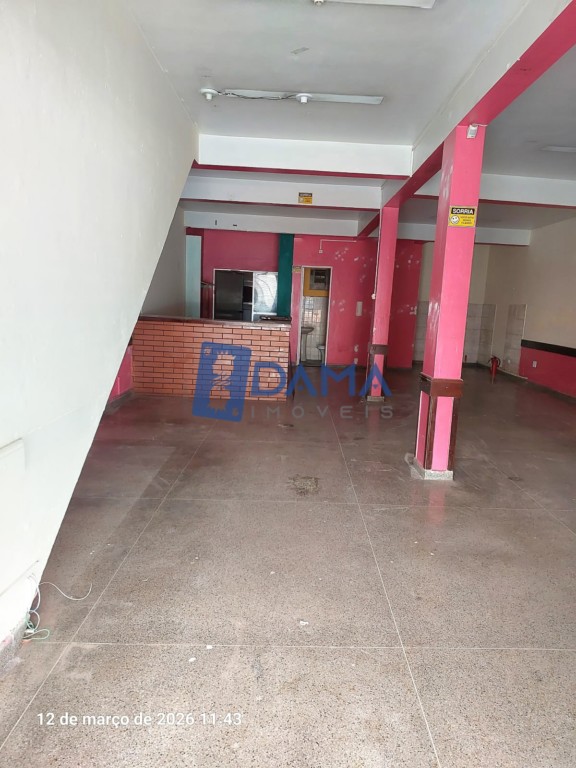 Loja para alugar em Sitio Cercado, Curitiba — Toyo Imóveis - Curitiba/PR