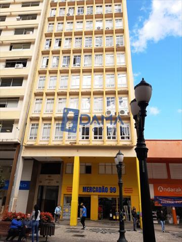 Conjunto Comercial para locacao no Centro em Curitiba com 23m² por R$ 632,50