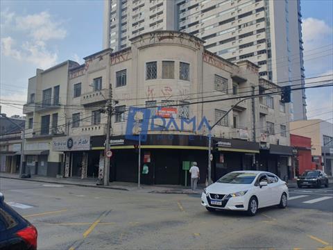 Prédio Comercial para venda no Centro em Curitiba com 813m² por R$ 5.000.000,00