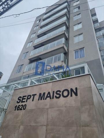 Apartamento para locacao no Alto da Rua XV em Curitiba com 54m² por R$ 2.415,00