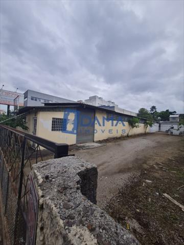 Barracão para locacao no Reboucas em Curitiba com 230m² por R$ 6.325,00