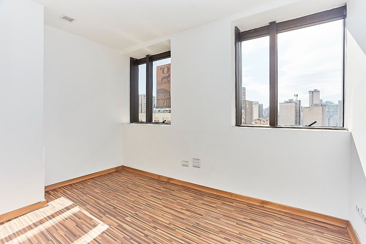 Gonzaga Imóveis Curitiba-Conjunto Comercial 2 salas Centro-L