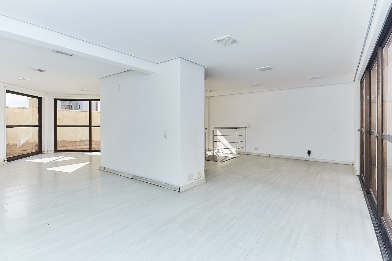 Gonzaga Imóveis Curitiba-Conjunto Comercial 2 salas Centro-L