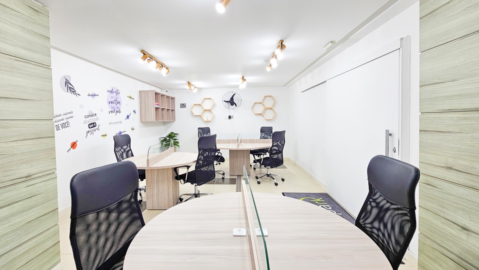 Sala de estudos/reunião