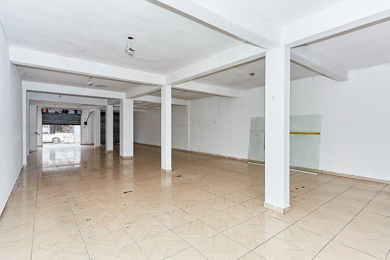 Gonzaga Imóveis Curitiba-Loja 1 sala Xaxim-Locação-Sala