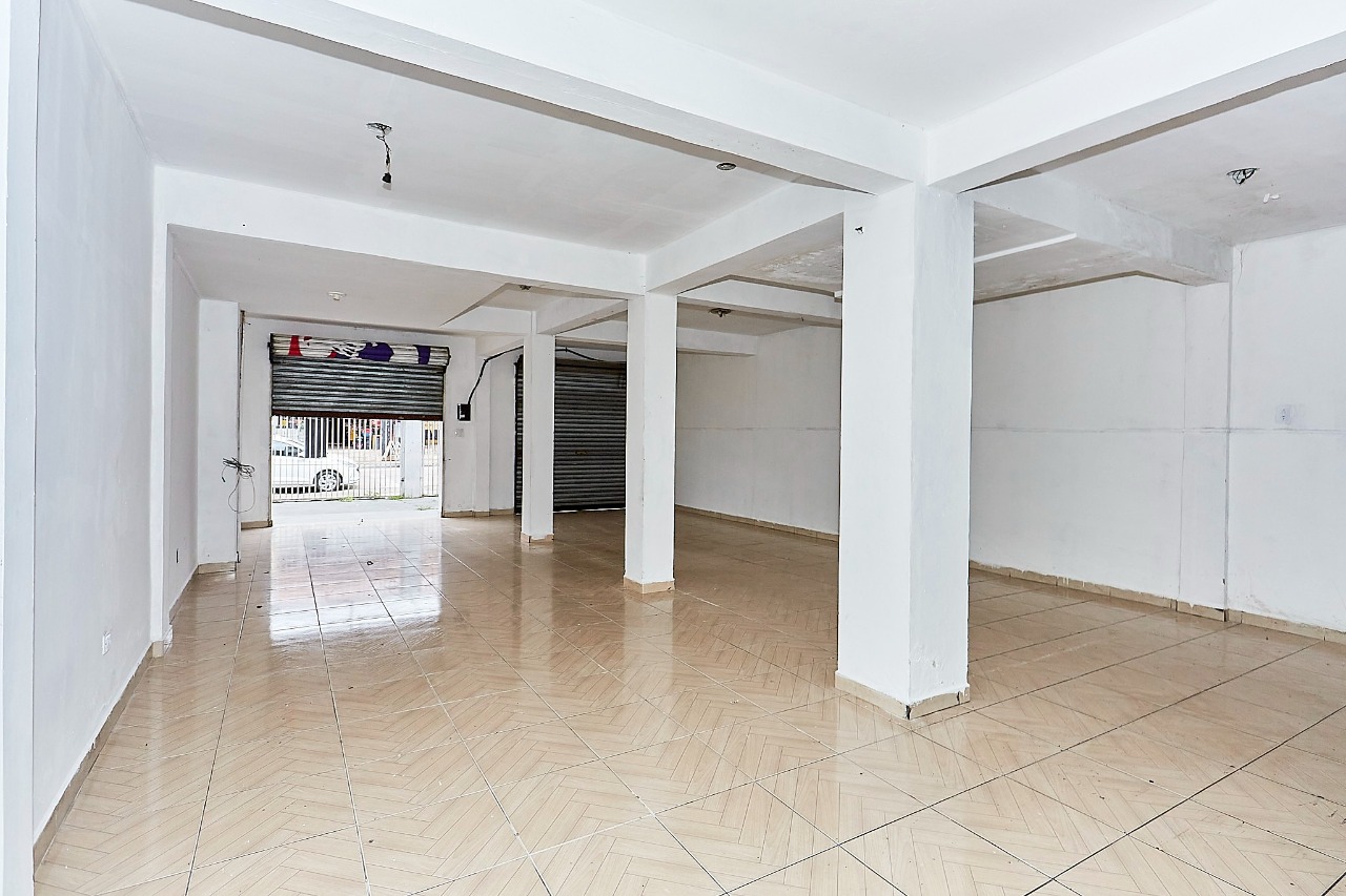 Gonzaga Imóveis Curitiba-Loja 1 sala Xaxim-Locação-Sala