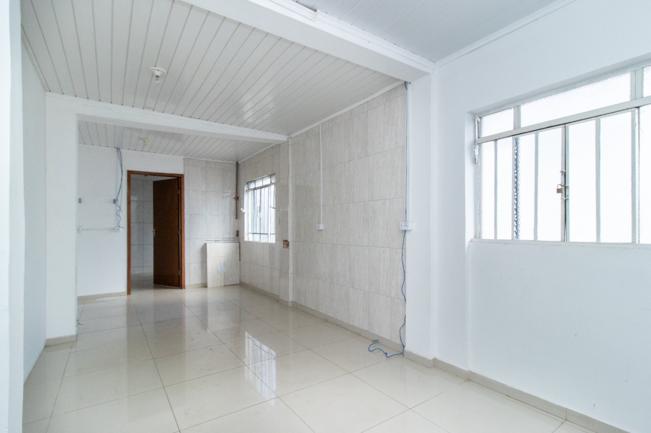 Gonzaga Imóveis Curitiba-Loja 1 sala Atuba-Locação-Sala