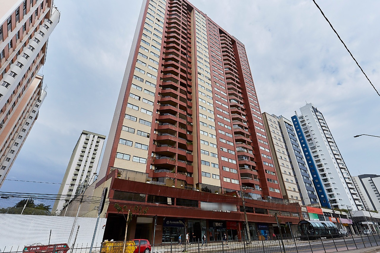 Gonzaga Imóveis Curitiba-Loja  2 Salas Rebouças-Locação-Fach