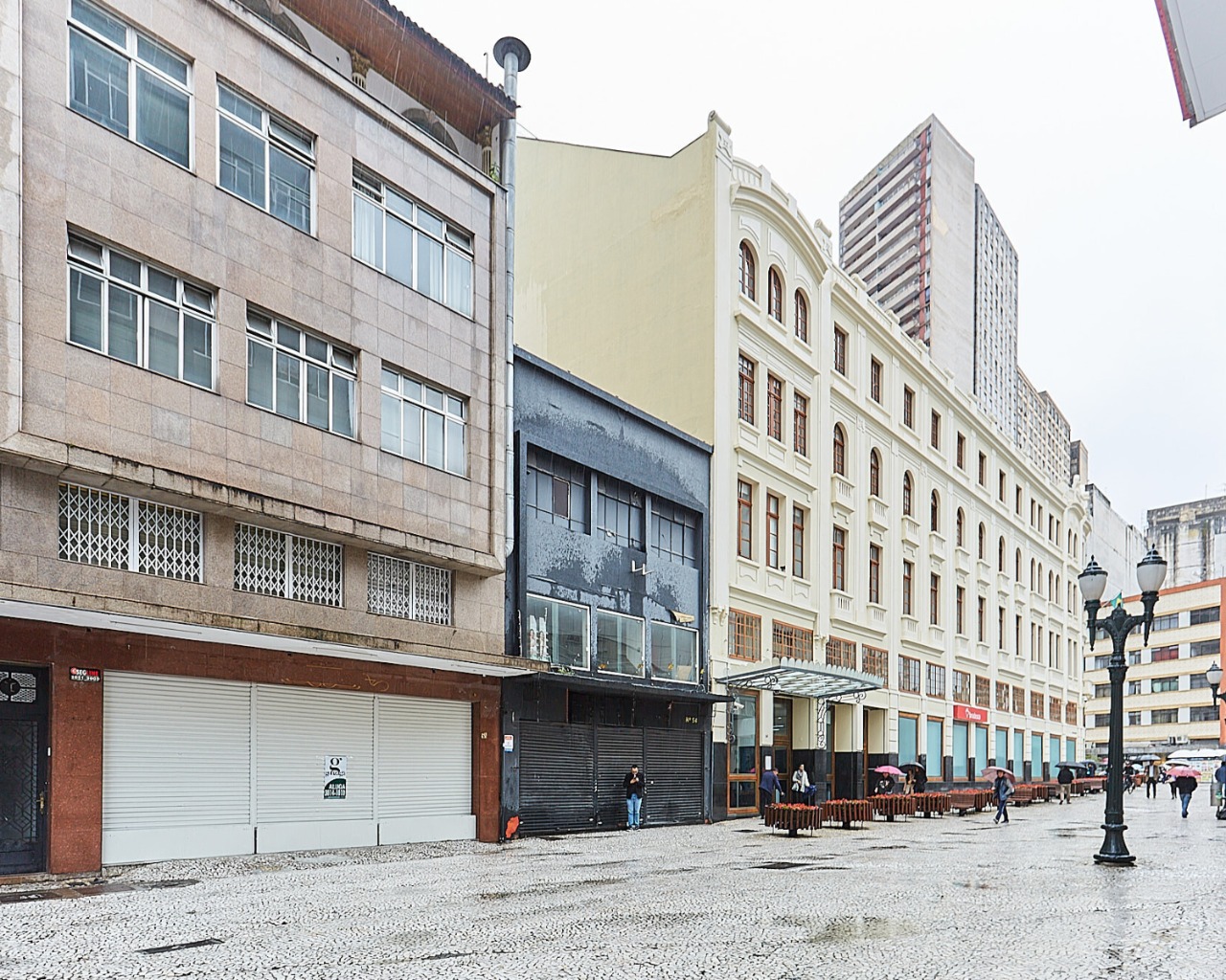 Gonzaga Imóveis Curitiba-Loja 2 salas Centro-Locação-Fachada