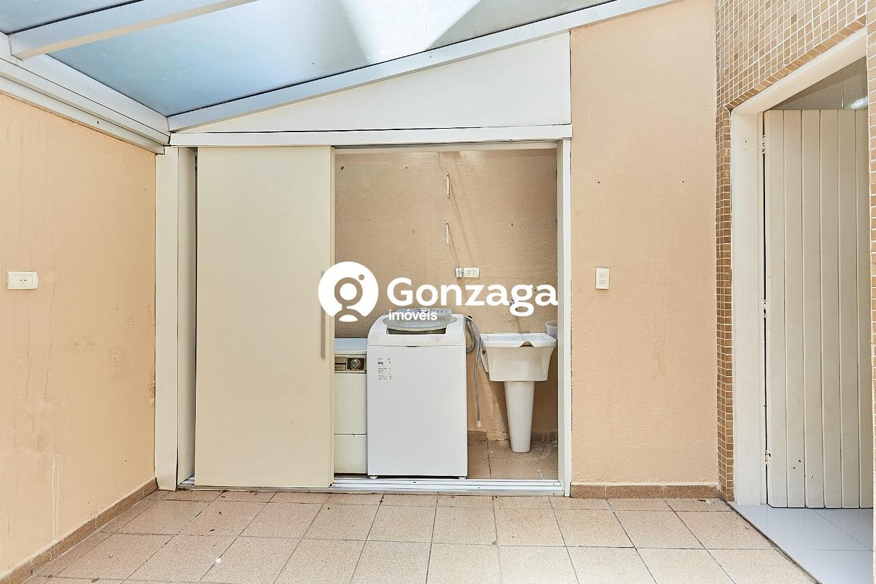 %C3%81rea%20de%20Servi%C3%A7o.jpg