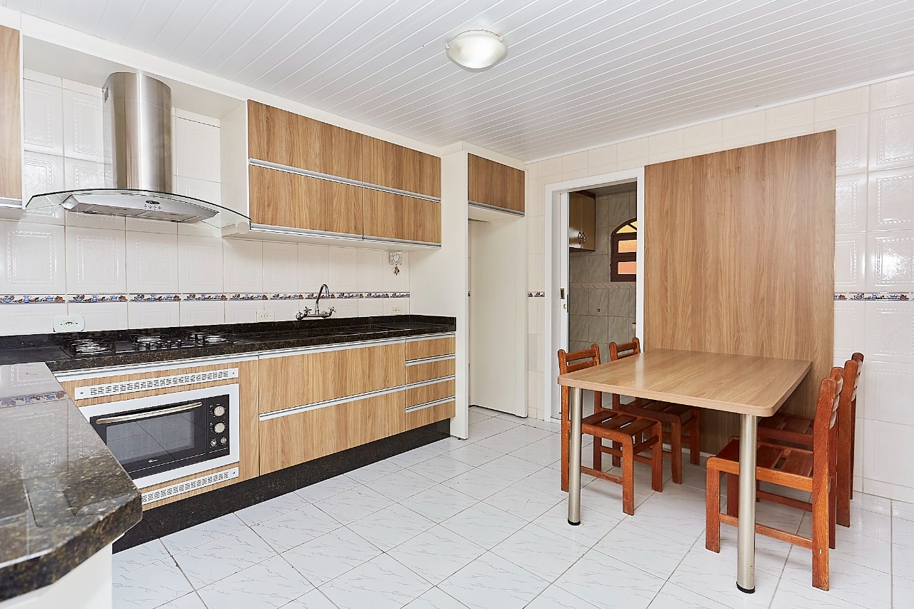 Gonzaga Imóveis Curitiba-Casa 3 quartos Santa Felicidade-Loc