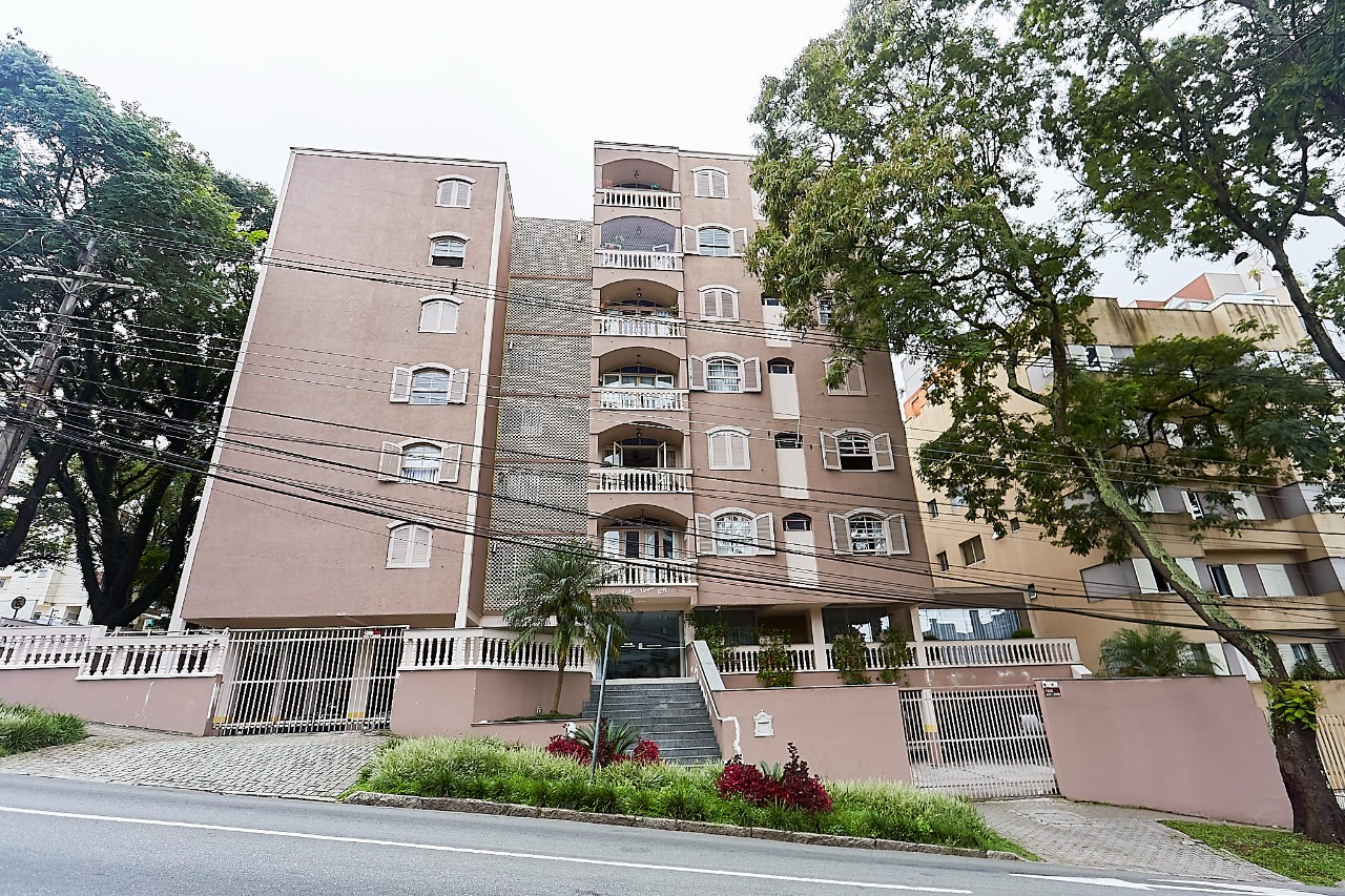 Gonzaga Imóveis Curitiba-Apartamento 3 quartos Mercês-Locaçã