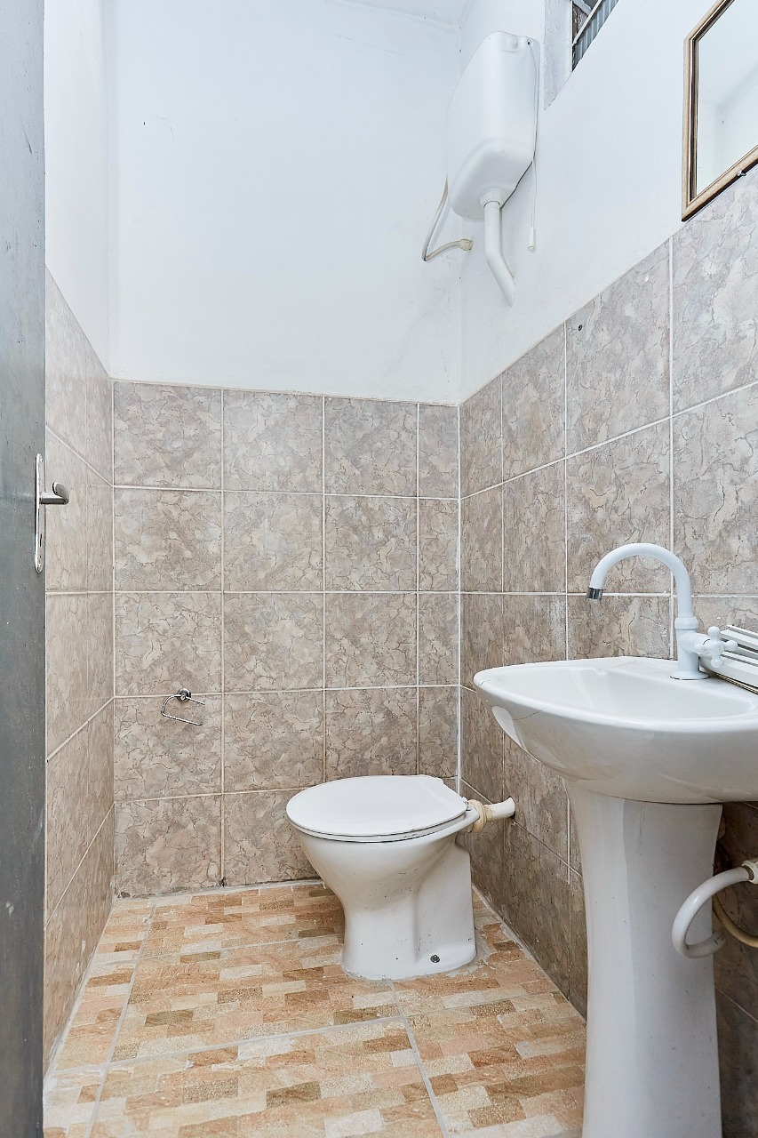 Gonzaga Imóveis Curitiba- Loja Cajuru-Locação-Lavabo