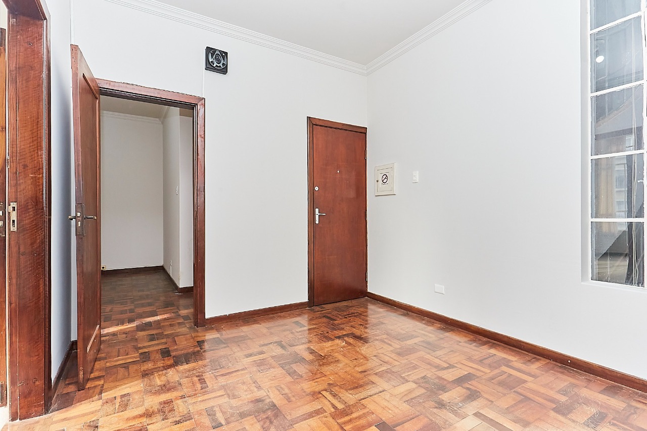 Gonzaga Imóveis Curitiba- Conjunto comercial 3 Salas Centro-