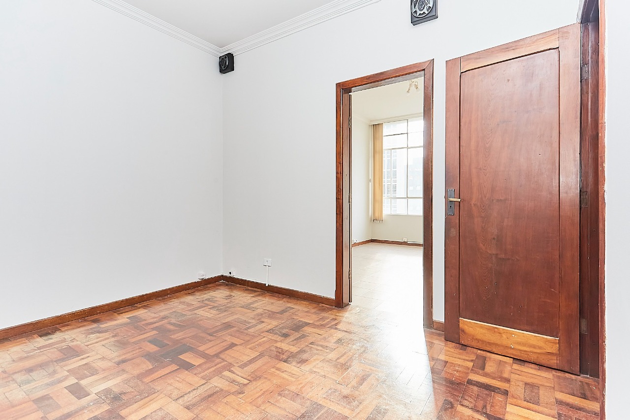 Gonzaga Imóveis Curitiba- Conjunto comercial 3 Salas Centro-