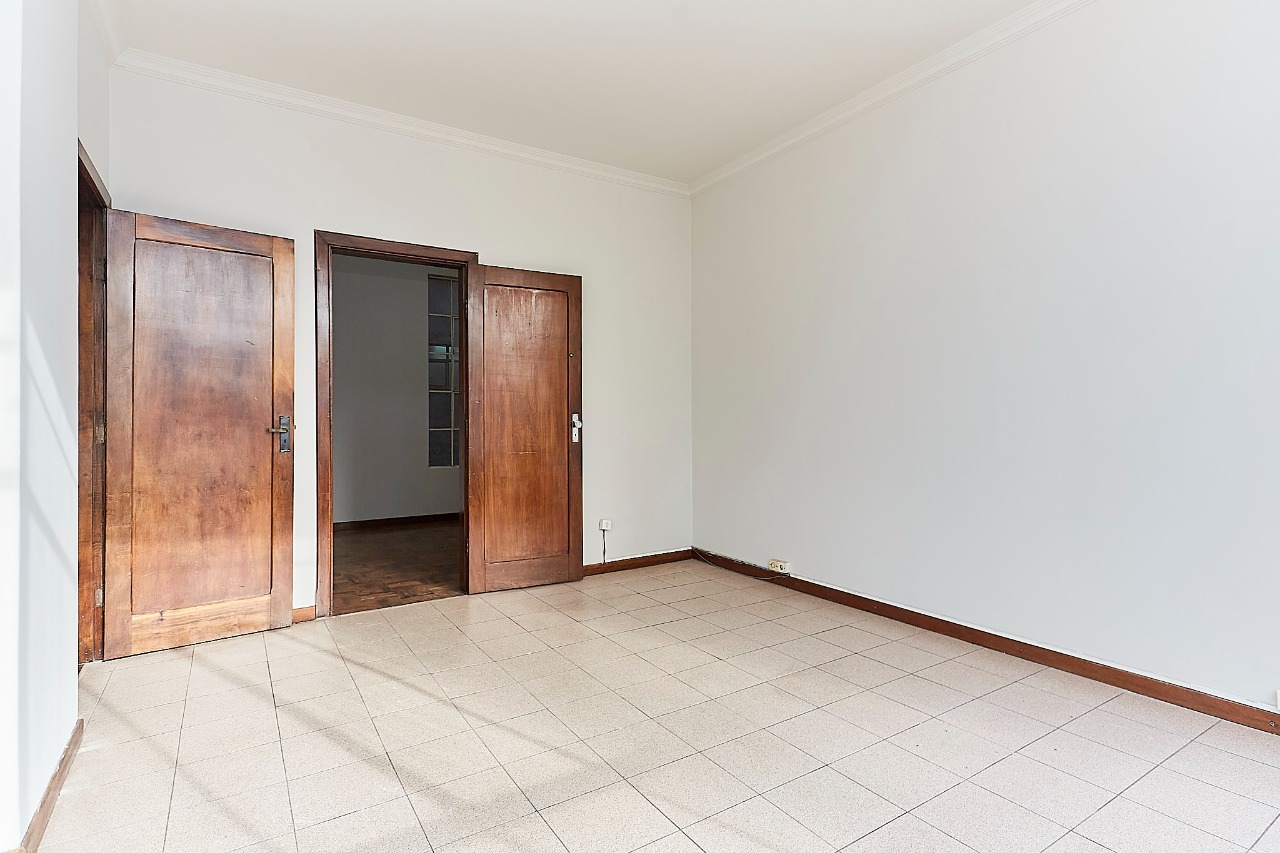 Gonzaga Imóveis Curitiba- Conjunto comercial 3 Salas Centro-