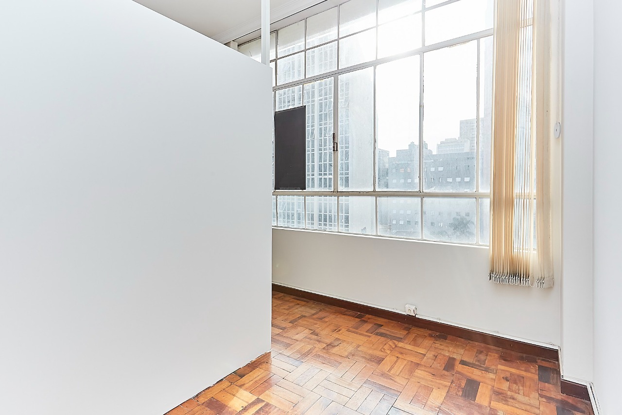 Gonzaga Imóveis Curitiba- Conjunto comercial 3 Salas Centro-