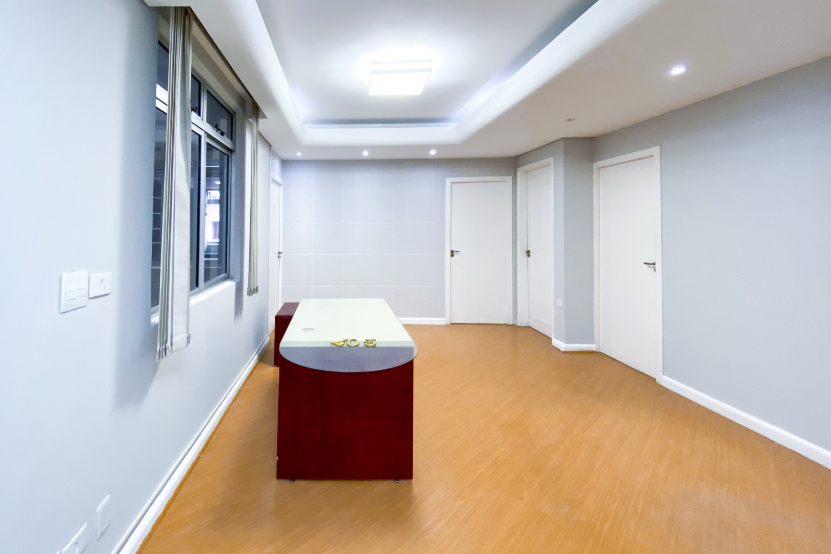 Gonzaga Imóveis Curitiba - Conjunto Comercial Centro - Locaç