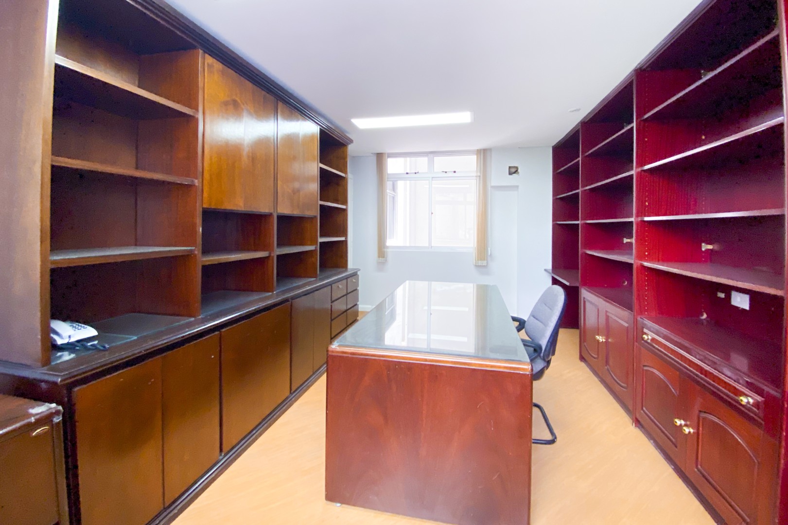 Gonzaga Imóveis Curitiba - Conjunto Comercial Centro - Locaç