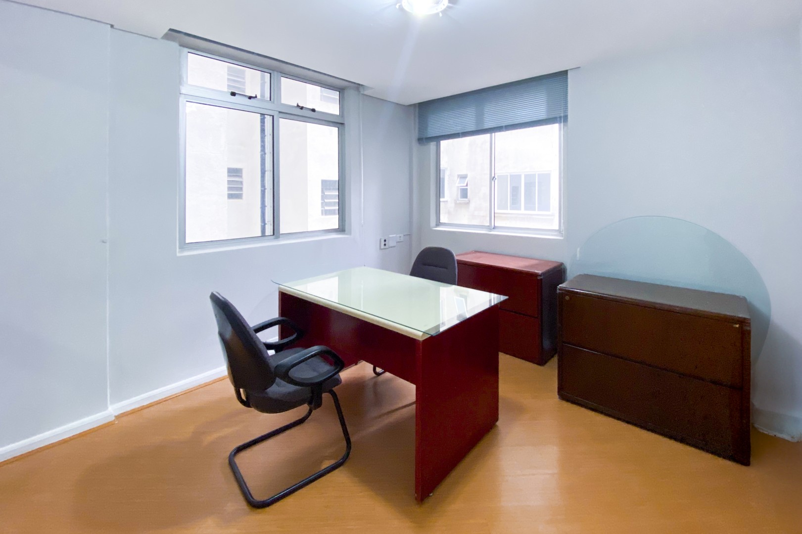 Gonzaga Imóveis Curitiba - Conjunto Comercial Centro - Locaç