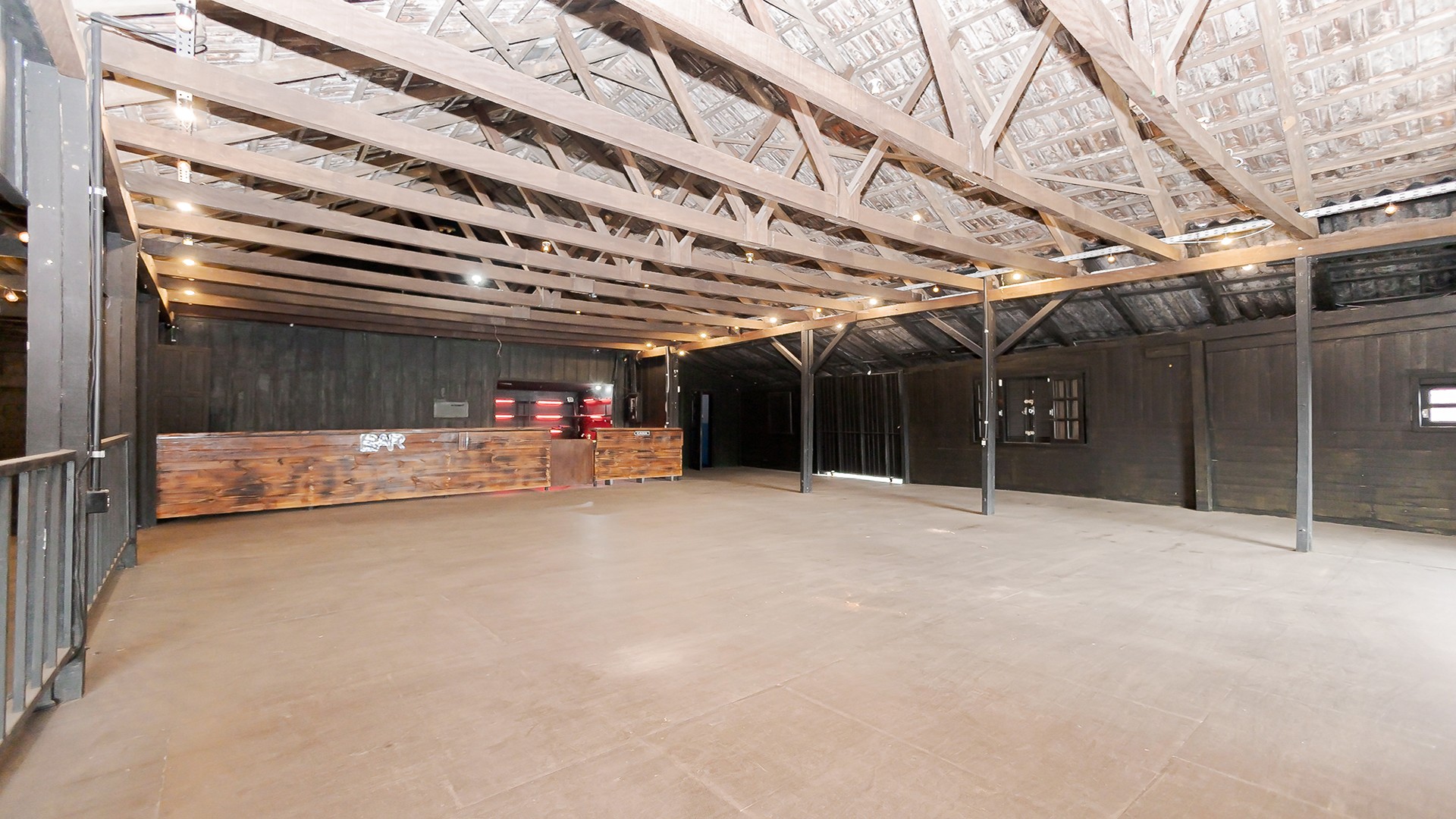 Casa Comercial 