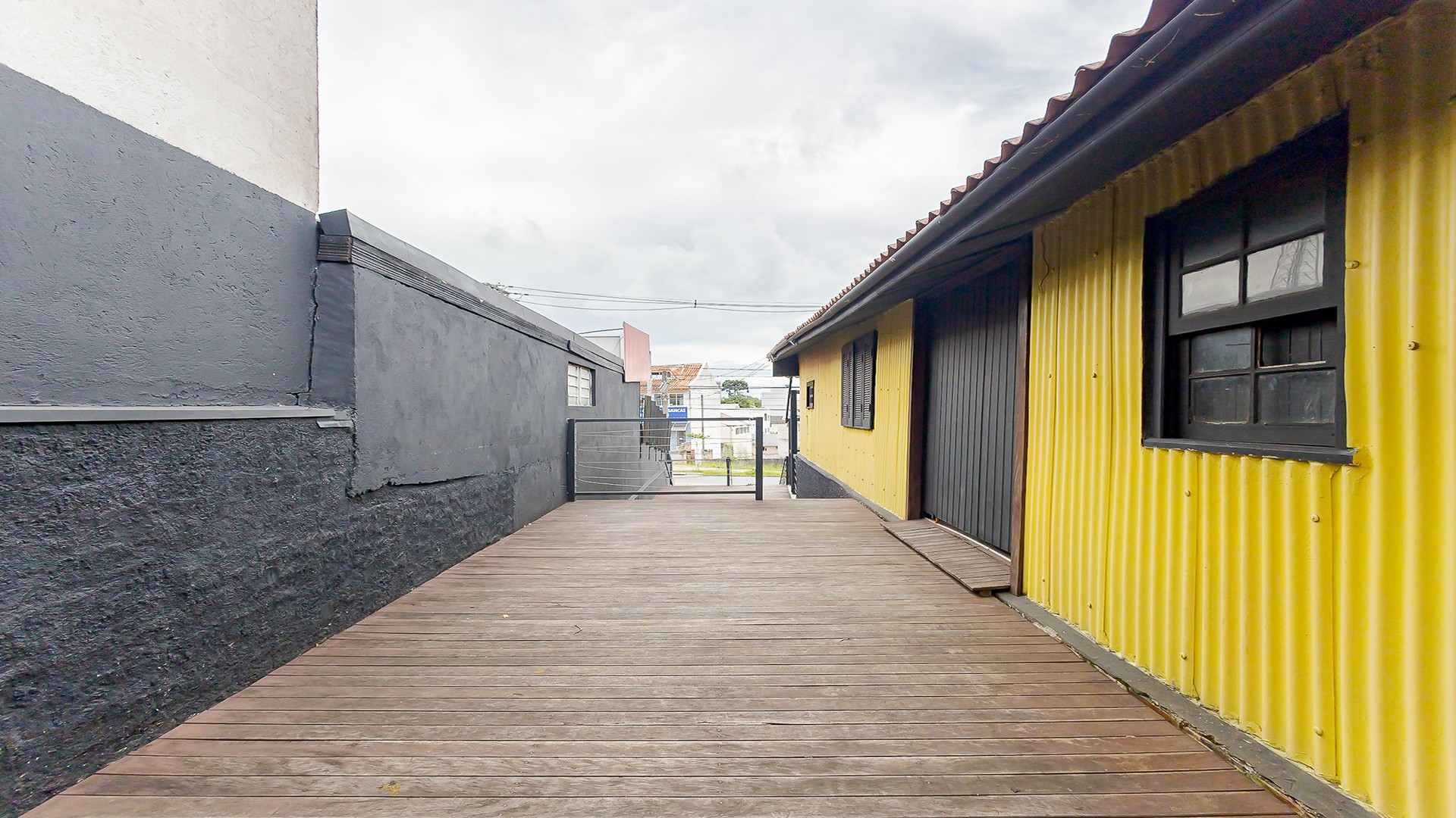 Casa Comercial 
