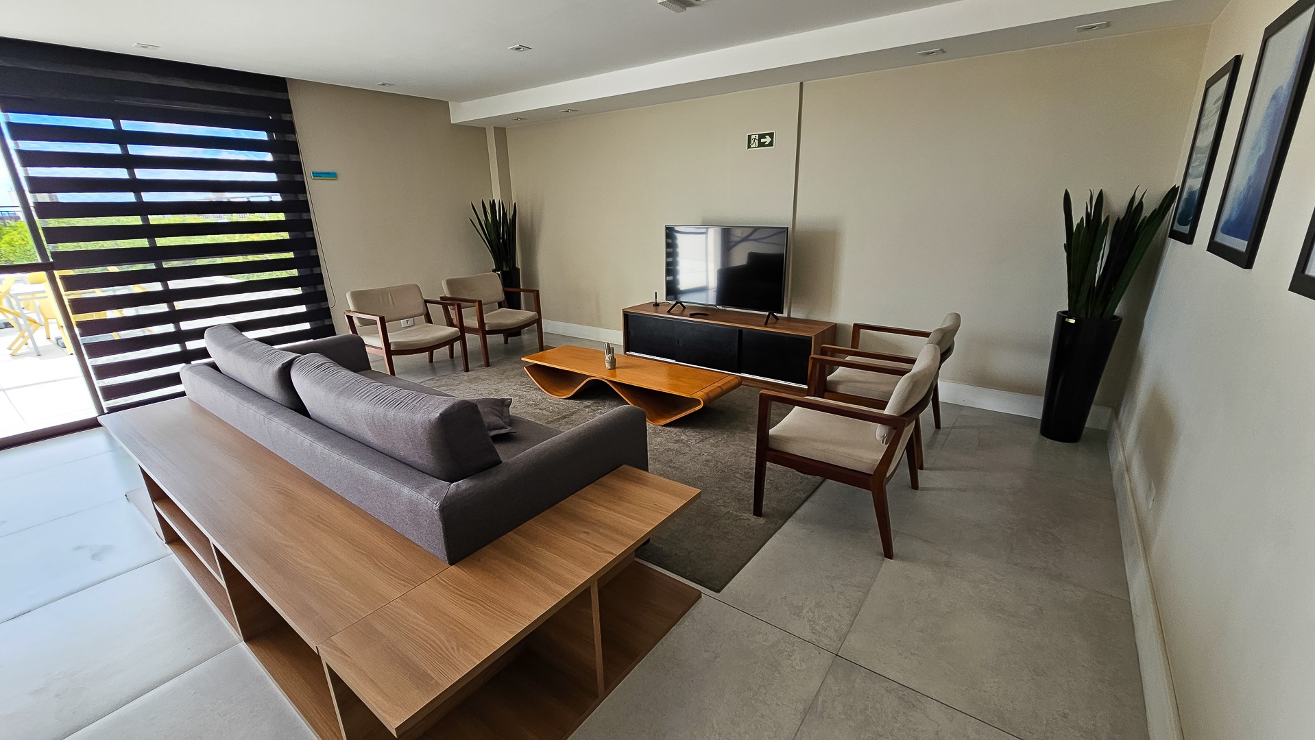 Sala de estudos/reunião