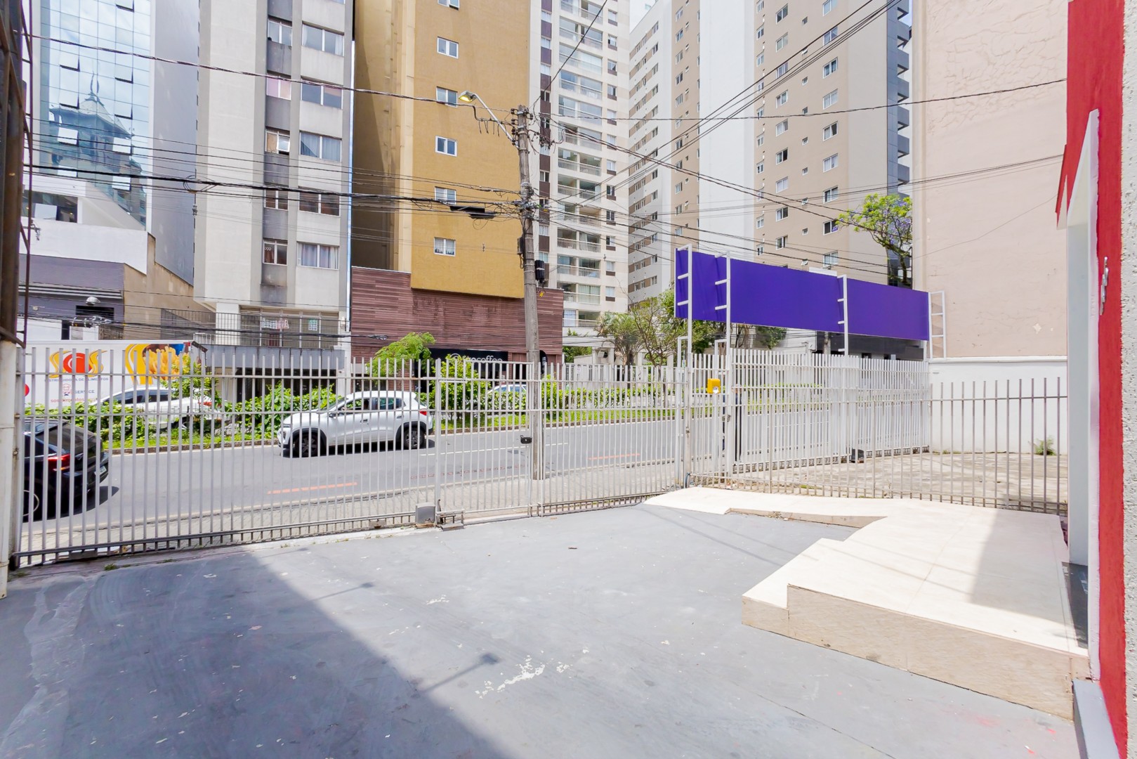 Gonzaga Imóveis Curitiba - Loja Centro - Locação - Fachada
