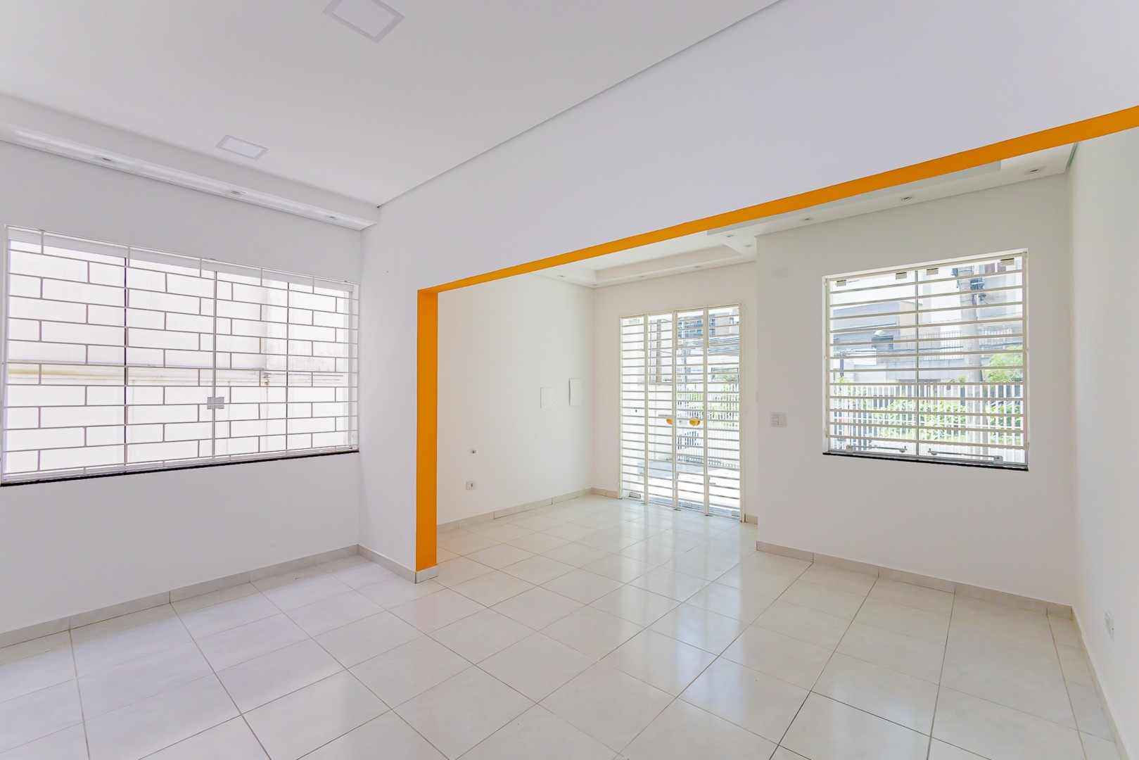 Gonzaga Imóveis Curitiba - Loja Centro - Locação - Sala