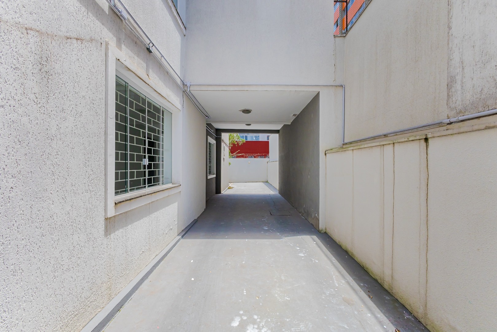 Gonzaga Imóveis Curitiba - Loja Centro - Locação - Garagem