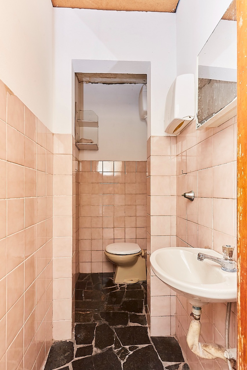 Gonzaga Imóveis Curitiba- Loja 2 Salas Centro-Locação-Lavabo