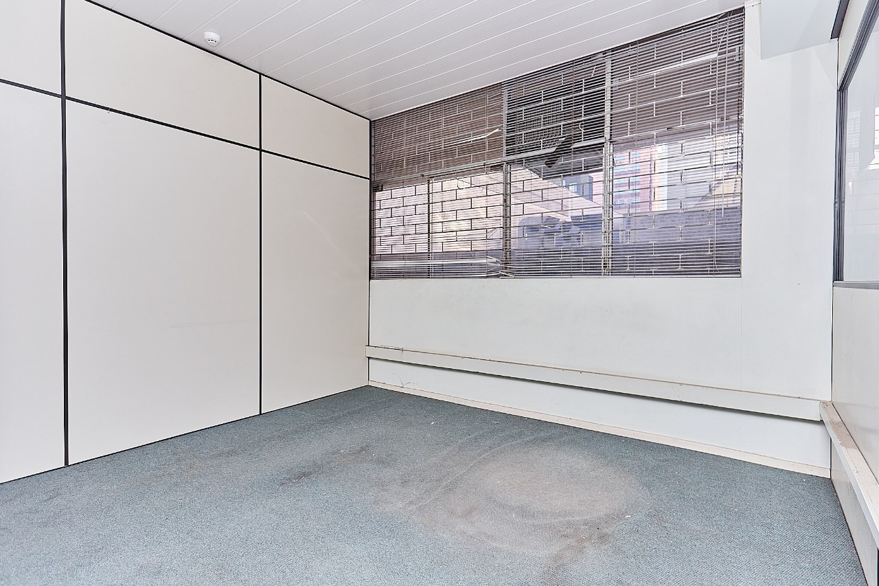Gonzaga Imóveis Curitiba-Conjunto Comercial 9 Salas Centro-L