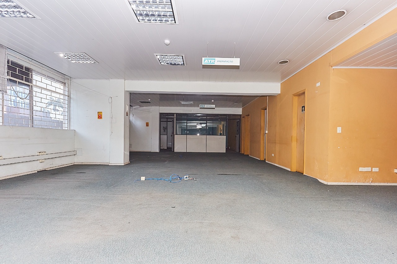 Gonzaga Imóveis Curitiba-Conjunto Comercial 9 Salas Centro-L