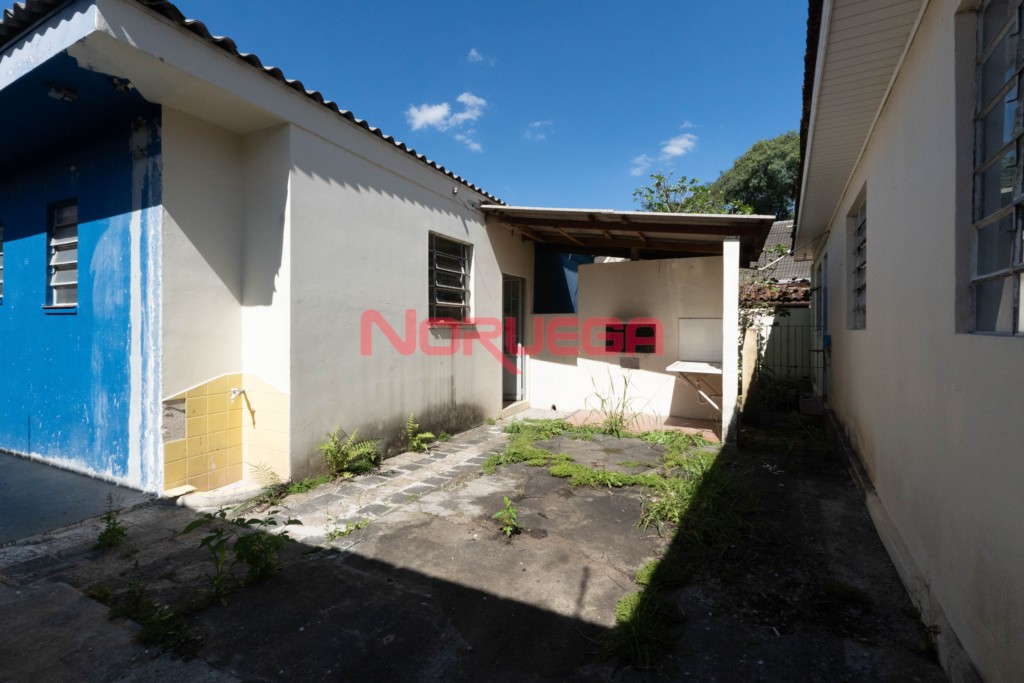Residência Comercial para locacao no Bacacheri em Curitiba com 200,00m² por R$ 7.600,00