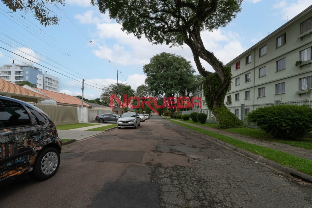 Apartamento para locacao no Bacacheri em Curitiba com 94,58m² por R$ 3.000,00
