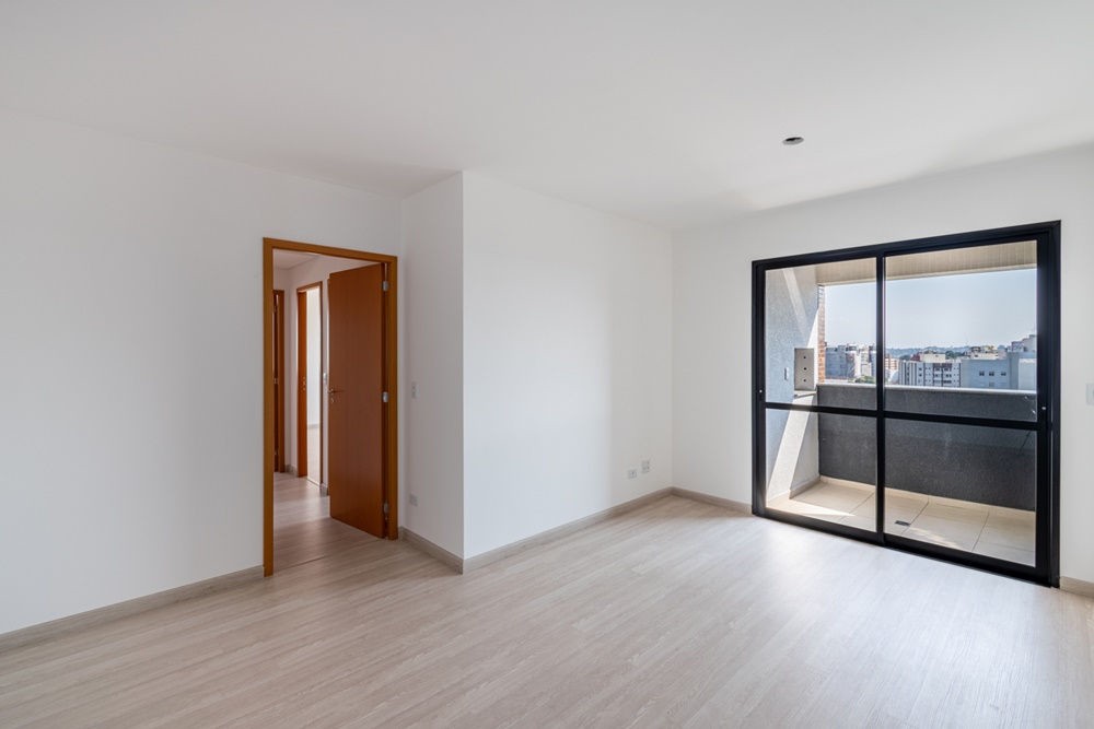 Apartamento para venda no Cabral em Curitiba com 160,90m² por R$ 702.000,00