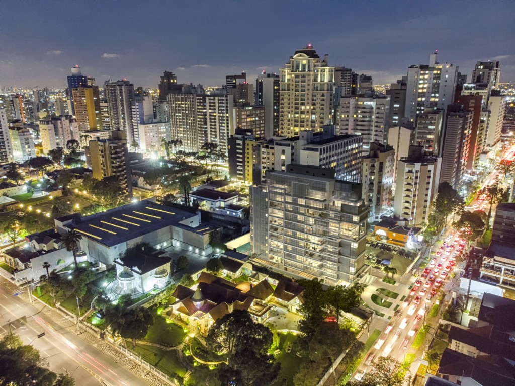 Apartamento para venda no Agua Verde em Curitiba com 494,17m² por R$ 6.000.733,00