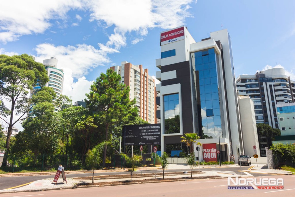 Cjto Comercial_sala para venda no Mossungue em Curitiba com 88,65m² por R$ 494.000,00