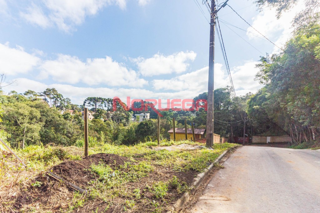 Terreno para venda no Sao Joao em Curitiba com 632,61m² por R$ 720.000,00