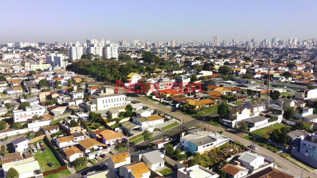Terreno para venda no Lindoia em Curitiba com 476,00m² por R$ 450.000,00