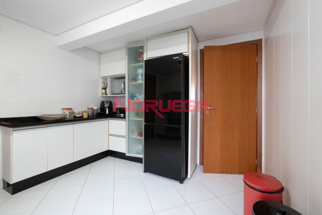 Apartamento para venda no Batel em Curitiba com 138,25m² por R$ 1.499.000,00