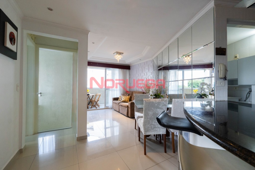 Apartamento para venda no Novo Mundo em Curitiba com 109,00m² por R$ 490.000,00
