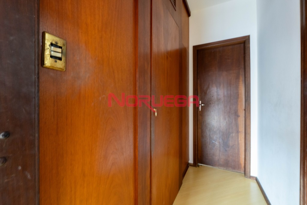 Apartamento para locacao no Merces em Curitiba com 171,75m² por R$ 4.000,00