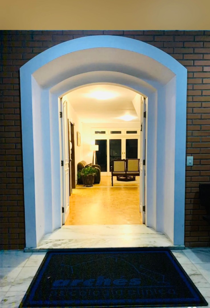Casa Comercial para venda no Alto da Rua XV em Curitiba com 938,32m² por R$ 3.950.000,00