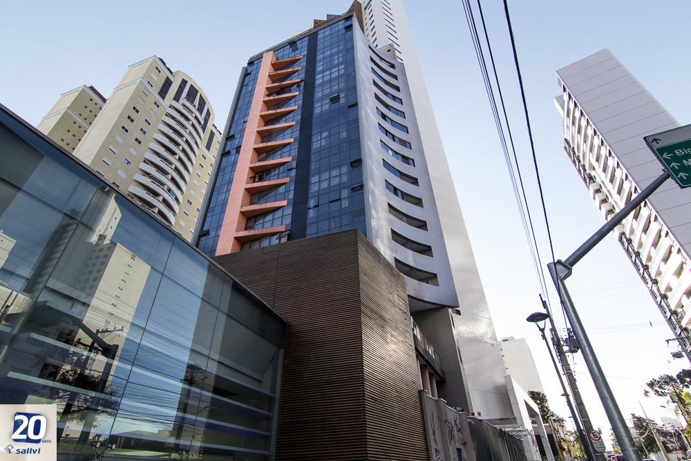 Apartamento para locacao no Centro em Curitiba com 60,62m² por R$ 2.520,00