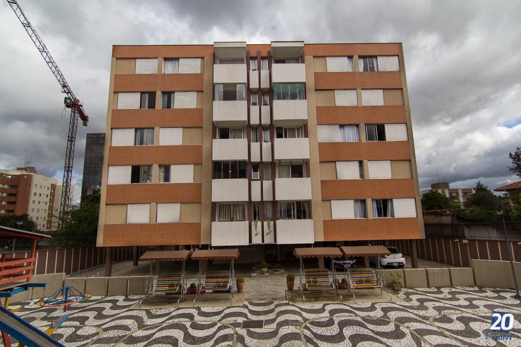 Apartamento para locacao no Juveve em Curitiba com 164,76m² por R$ 3.453,00
