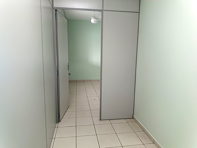 030.jpg
