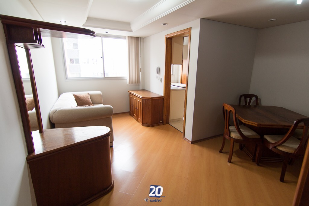 Apartamento para locacao no Reboucas em Curitiba com 59,52m² por R$ 3.186,00