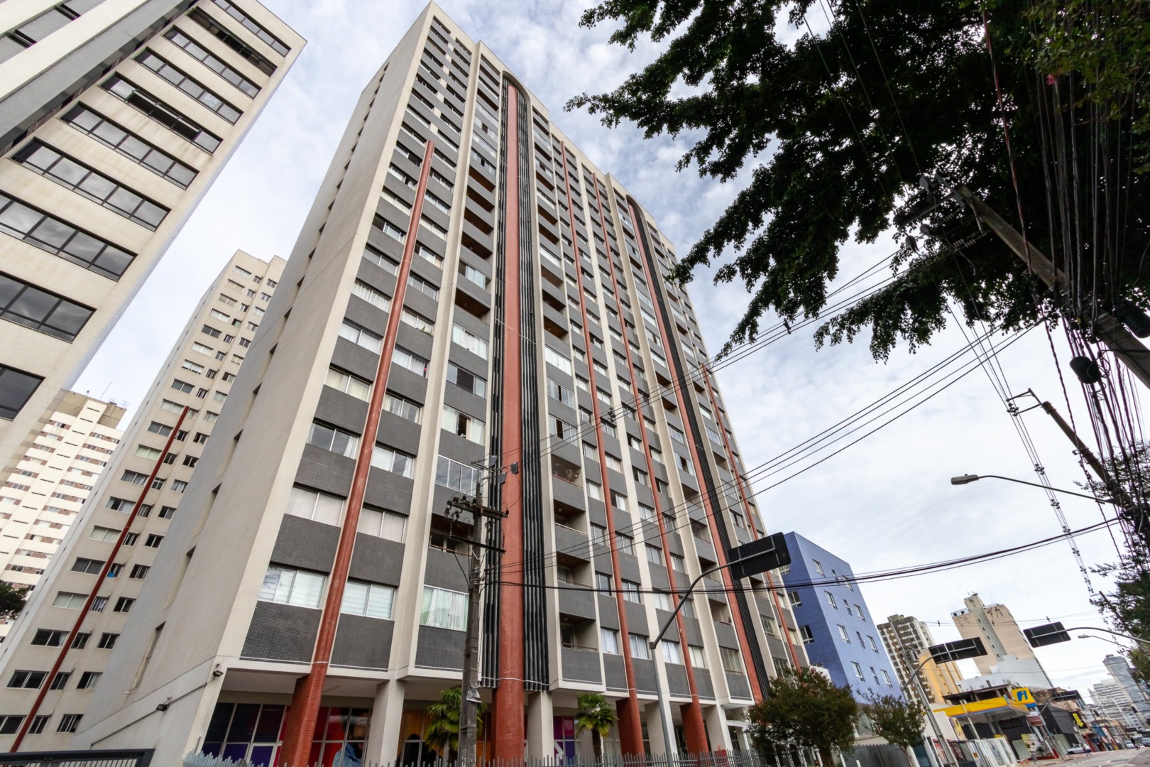 Apartamento para locacao no Reboucas em Curitiba com 59,52m² por R$ 3.186,00