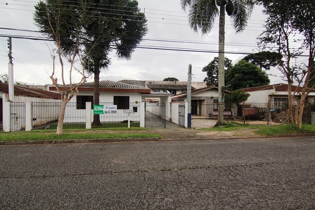 Casa Residencial para locacao no Santa Quiteria em Curitiba com 188,00m² por R$ 4.520,00